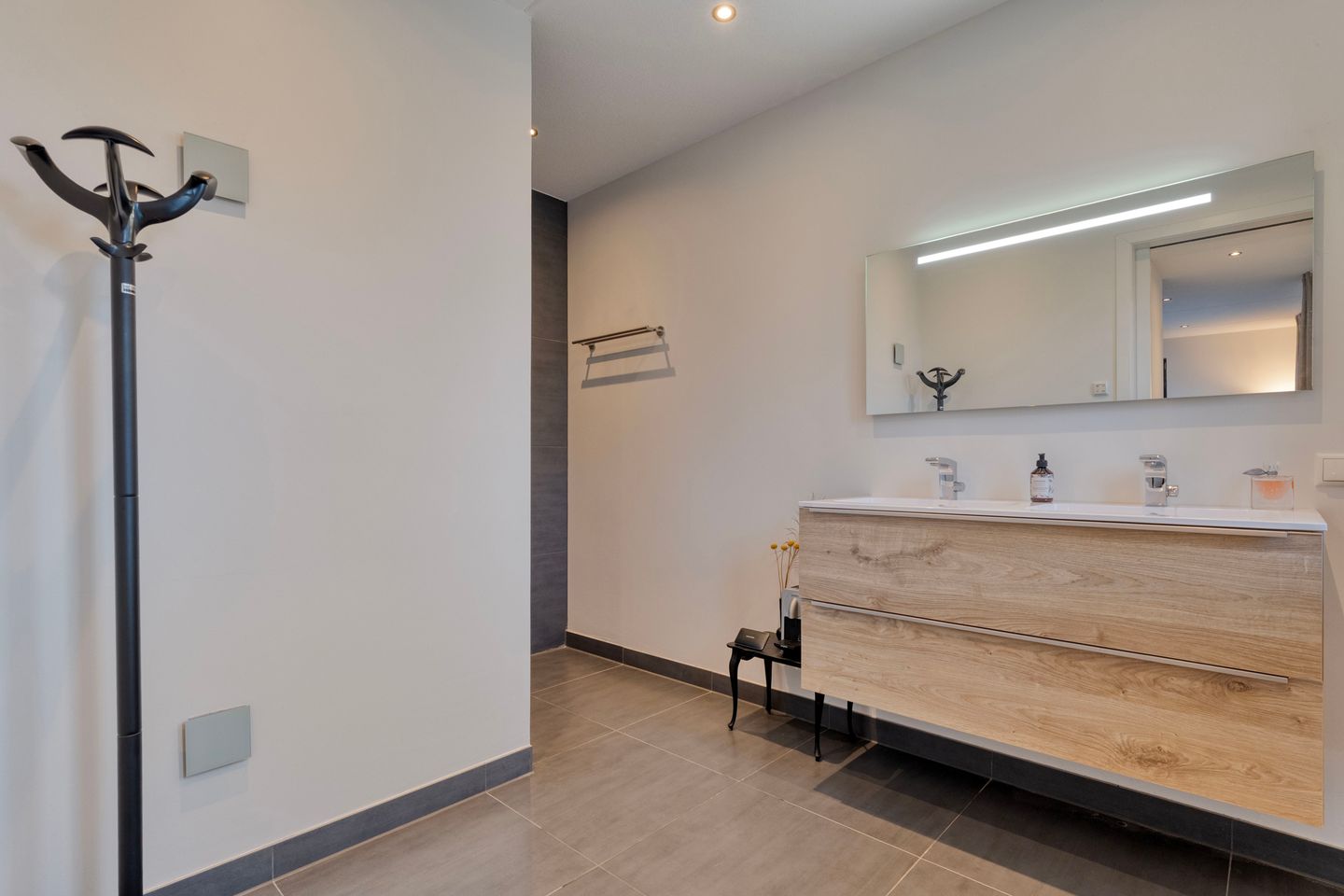 Foto 44 van Venebrugge 14