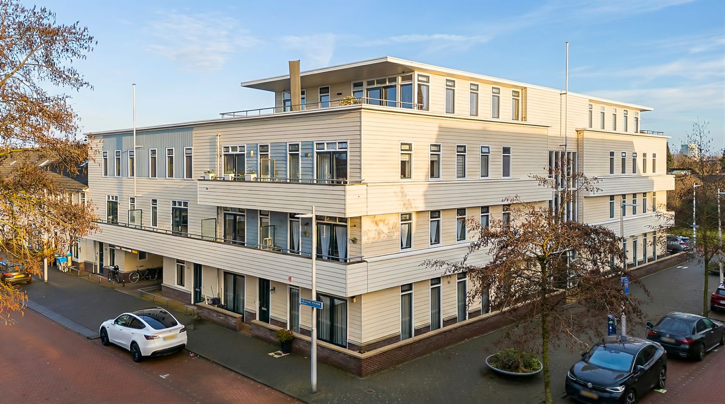 Photo 5 of Charley Tooropstraat 6