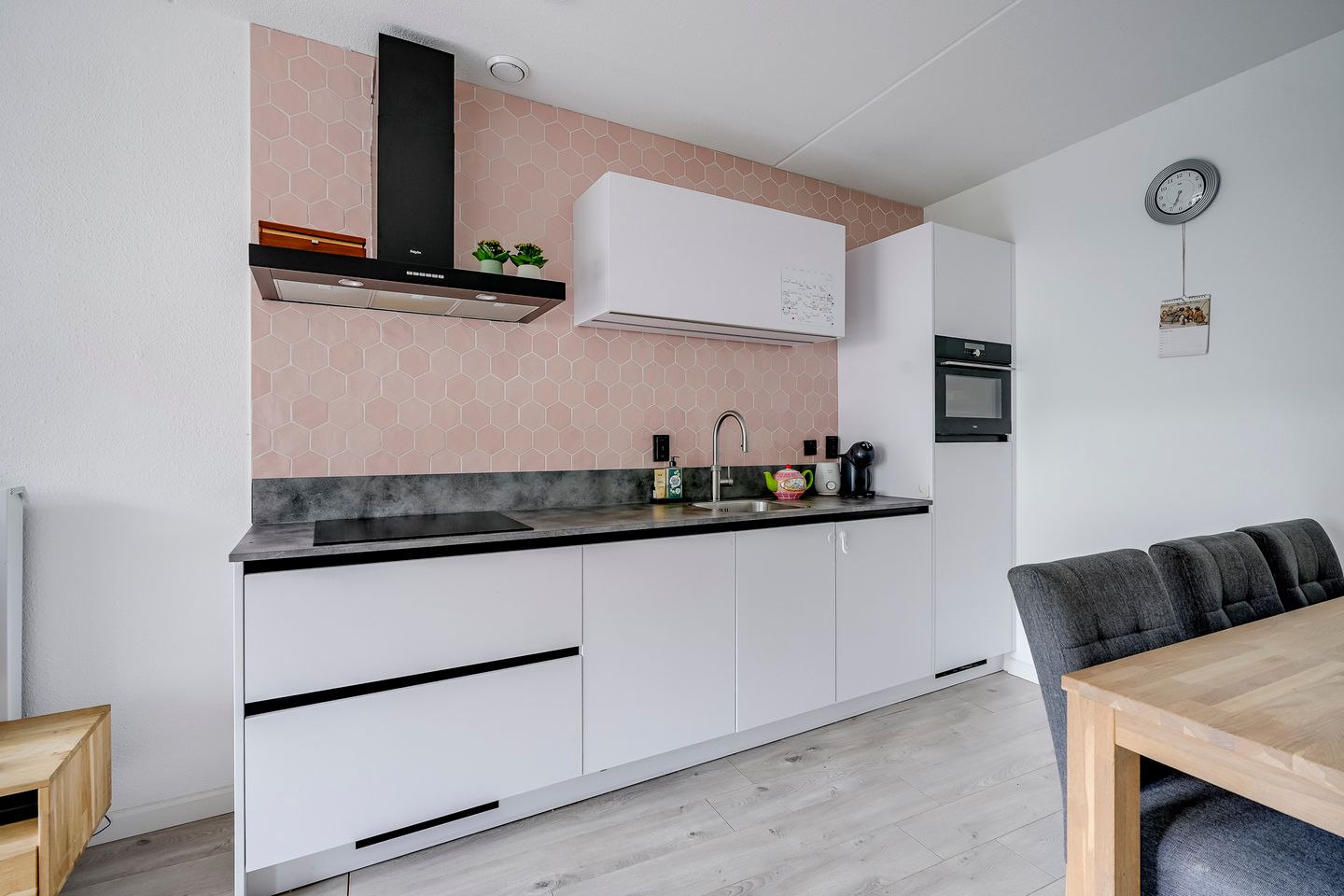 Photo 19 of Charley Tooropstraat 6