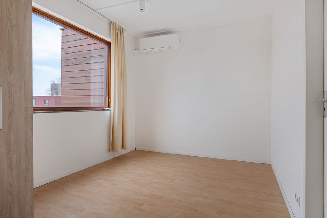 Photo 28 of Graspol 12