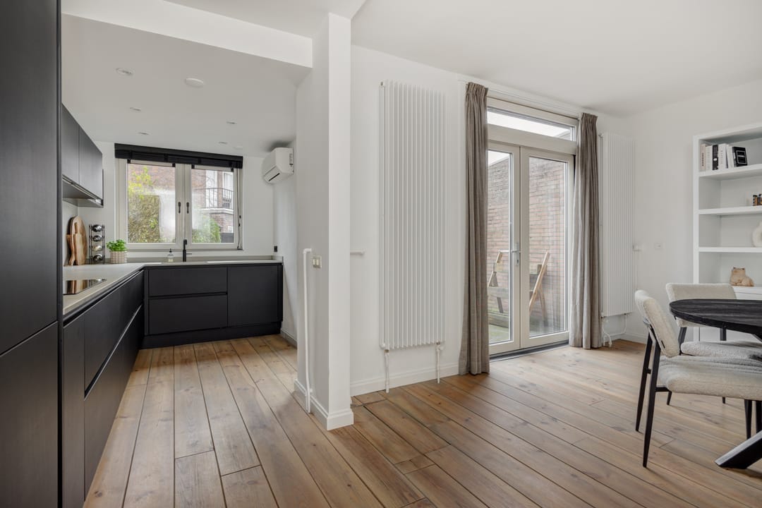 Foto 13 van Frederik Hendriklaan 118