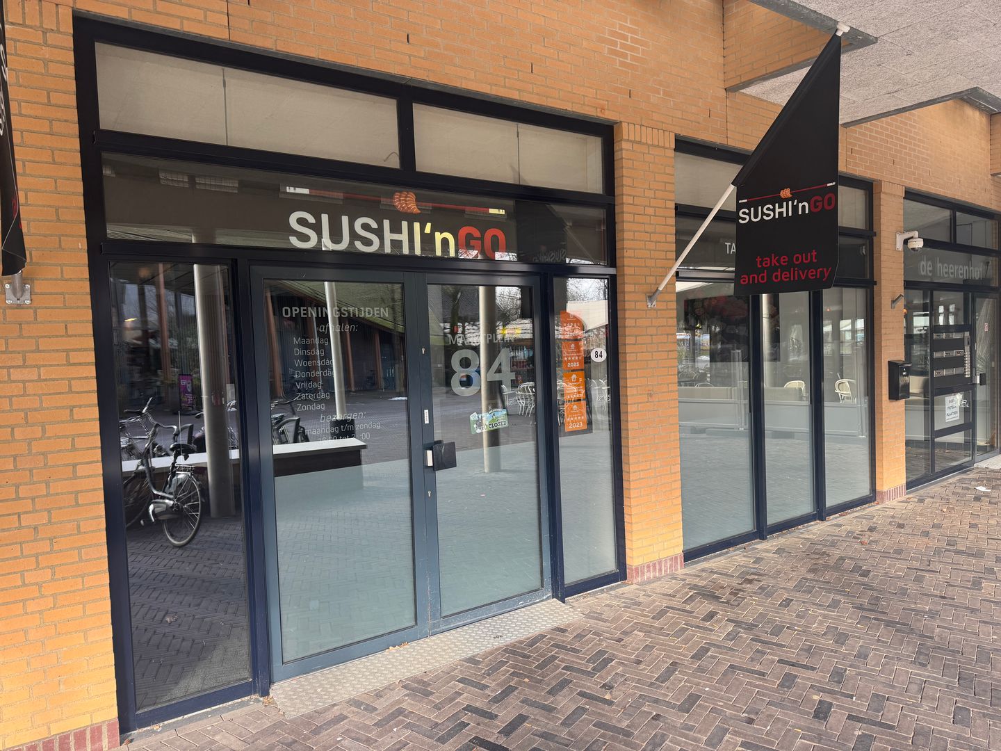 Bekijk foto 2 van Marktplein 84