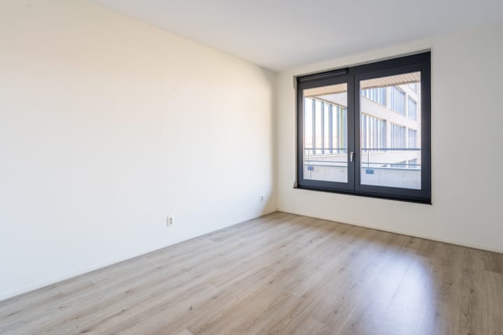 Foto 7 van Stephensonstraat 12-H