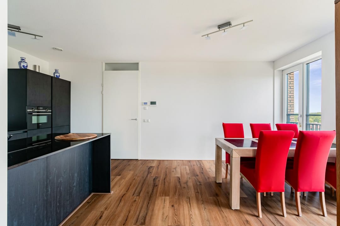 Photo 7 of Leemhorststraat 92