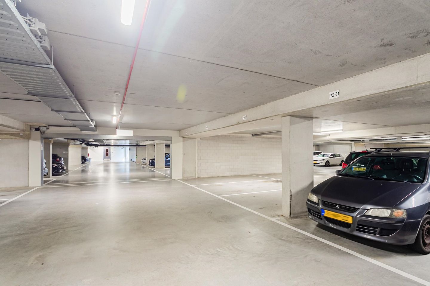 Photo 35 of Leemhorststraat 92