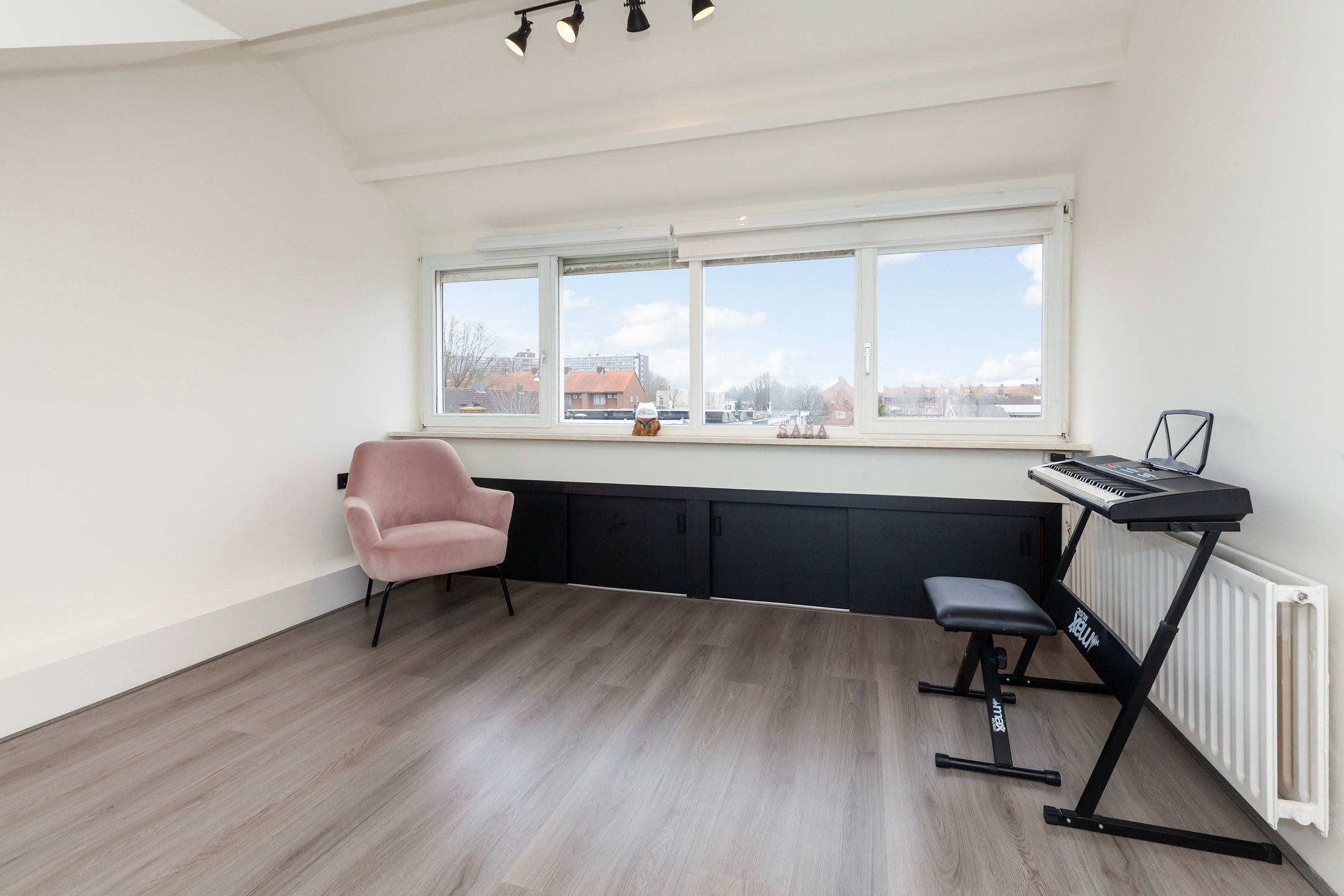 Foto 33 van Lange Tiendweg 91