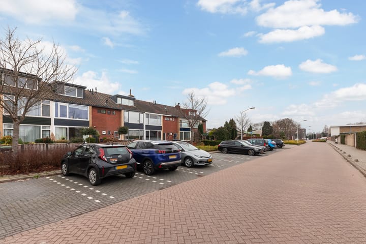 Foto 40 van Lange Tiendweg 91