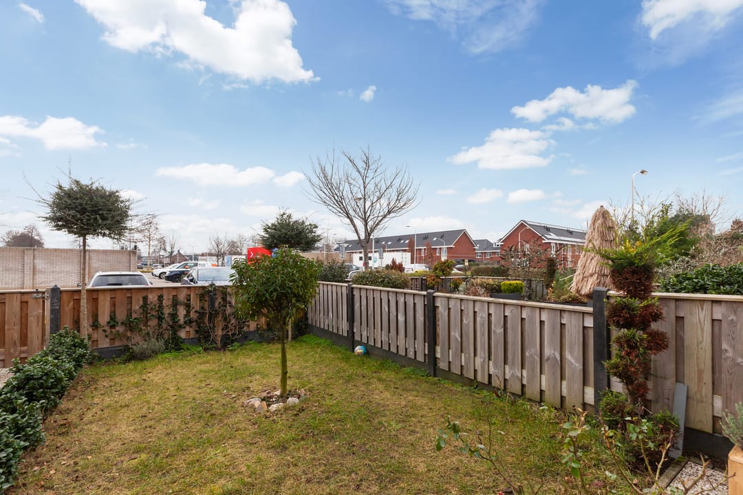 Foto 38 van Lange Tiendweg 91