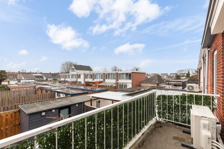 Foto 20 van Lange Tiendweg 91