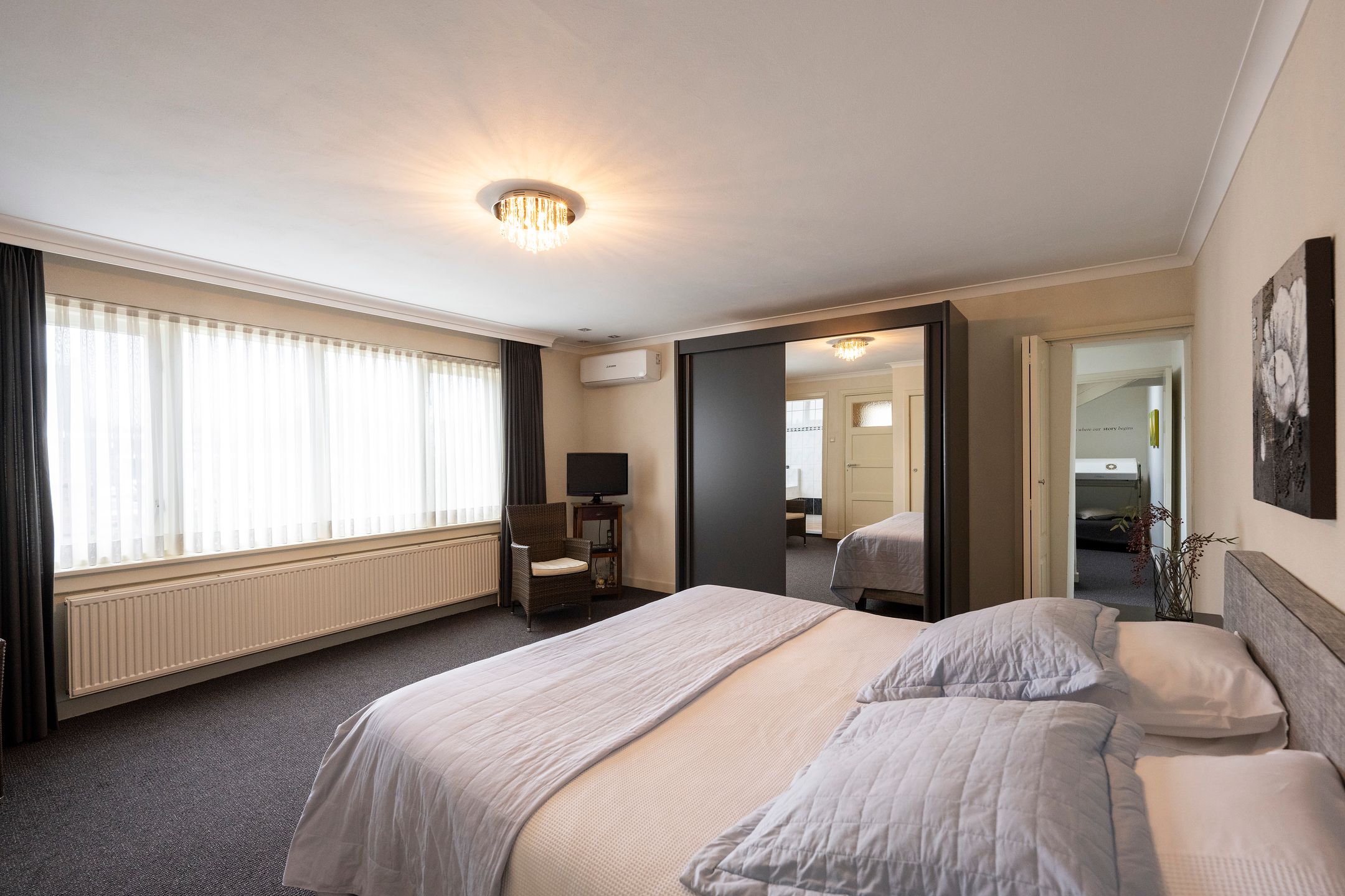 Photo 27 of Grotestraat 318