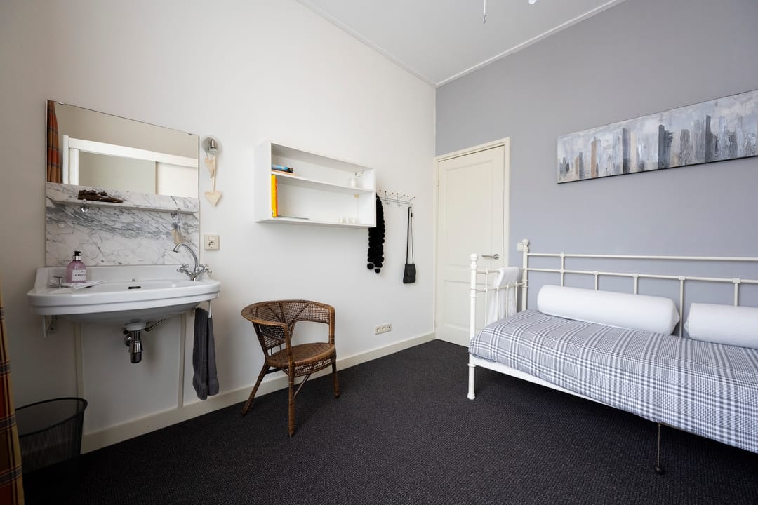 Photo 32 of Grotestraat 318