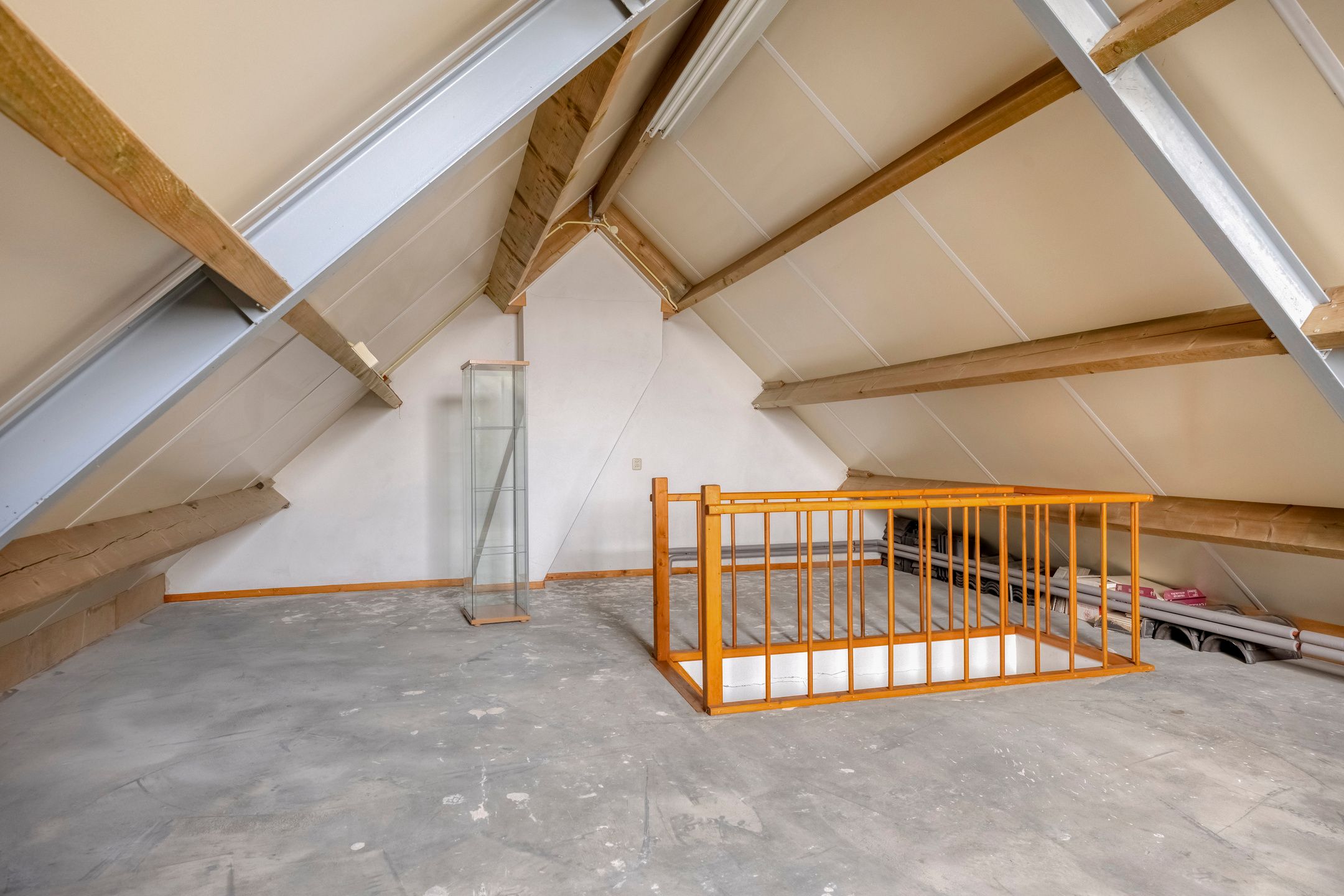 Photo 45 of Hendrik Herpstraat 4