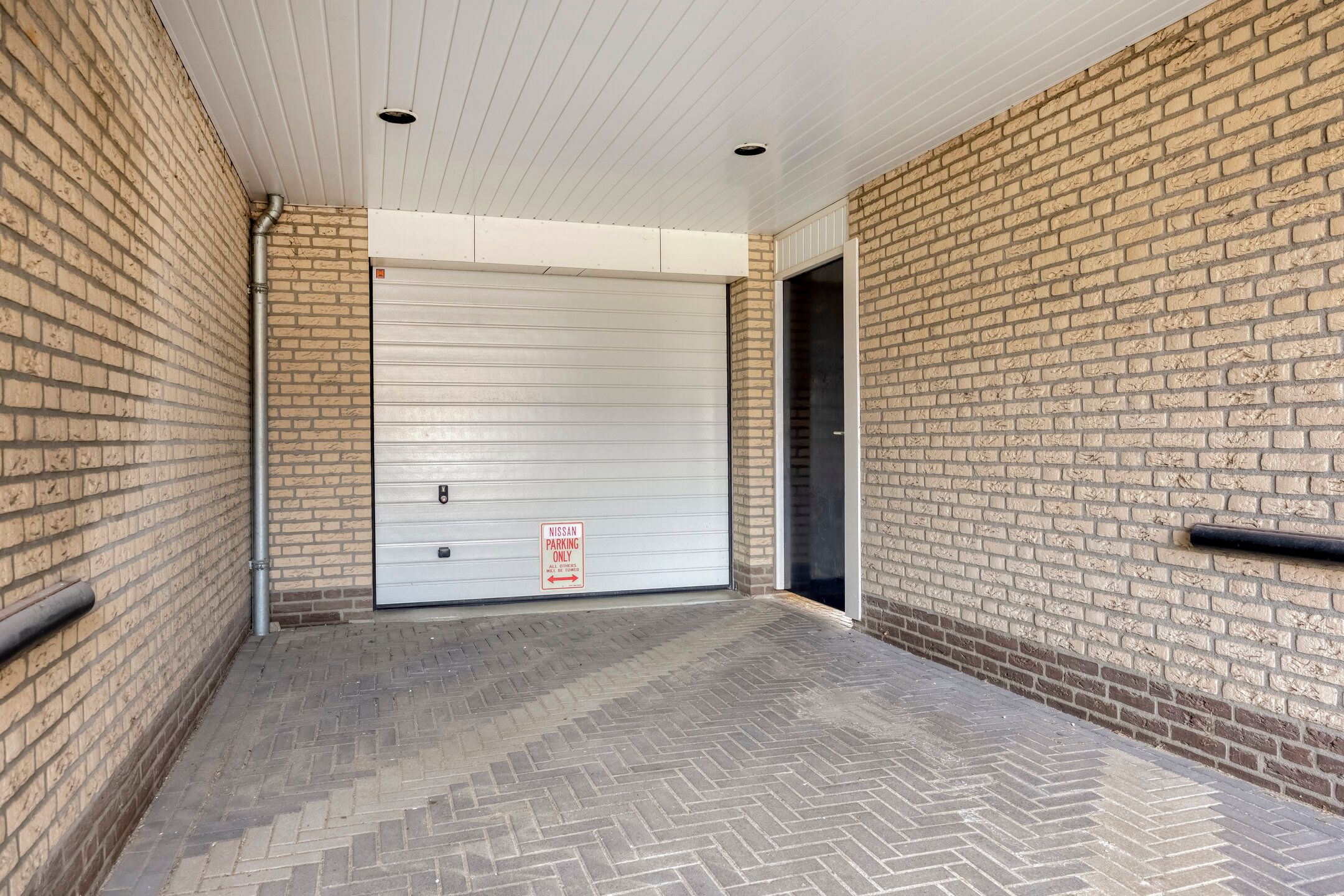 Photo 48 of Hendrik Herpstraat 4