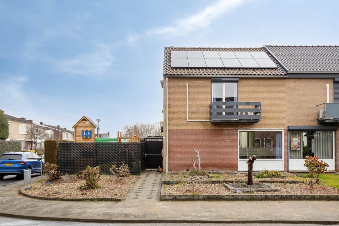 Foto 1 van M.L. Kingstraat 35