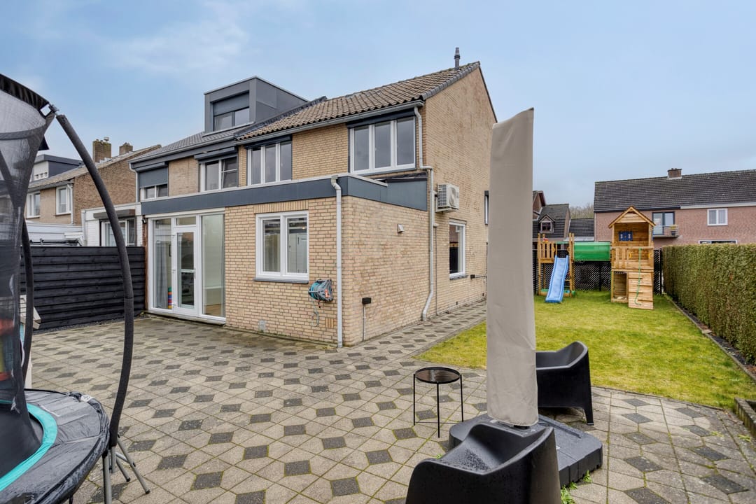 Foto 37 van M.L. Kingstraat 35