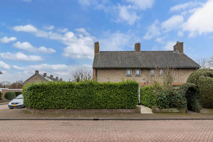 Photo 41 of Albardastraat 7