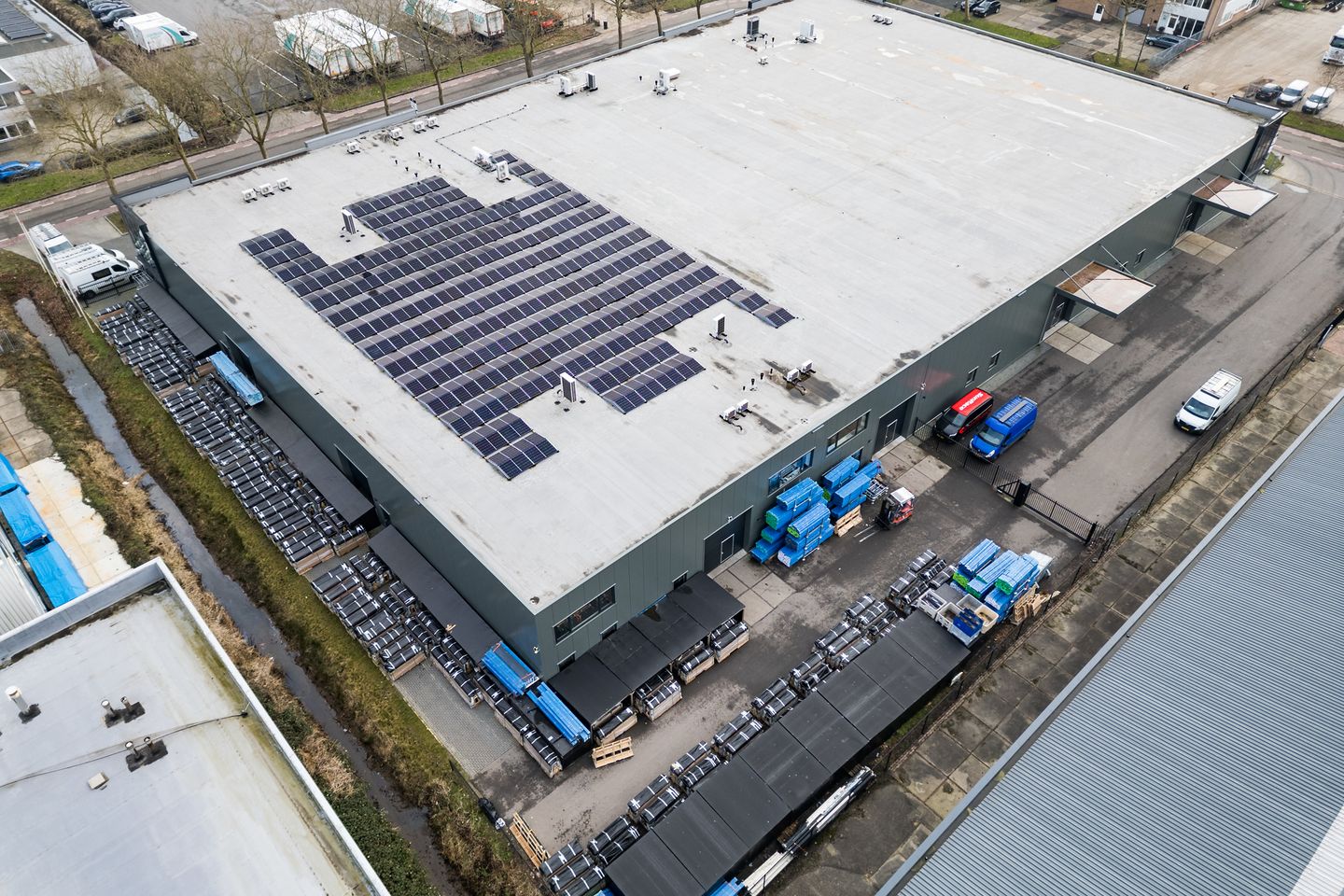 View photo 3 of Energieweg 111