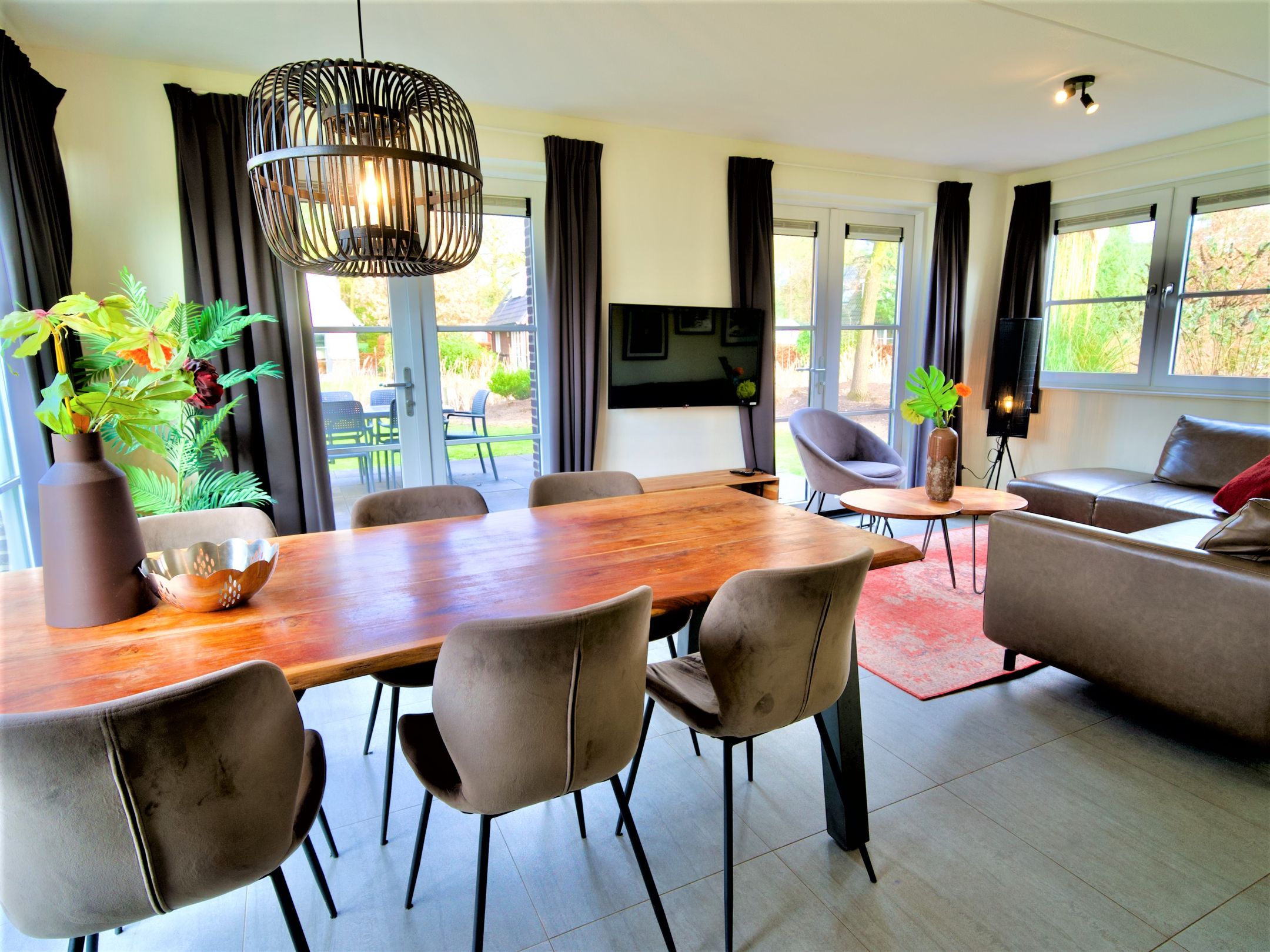 4-bedroom freehold villa in Lochem — photo 2 of 5