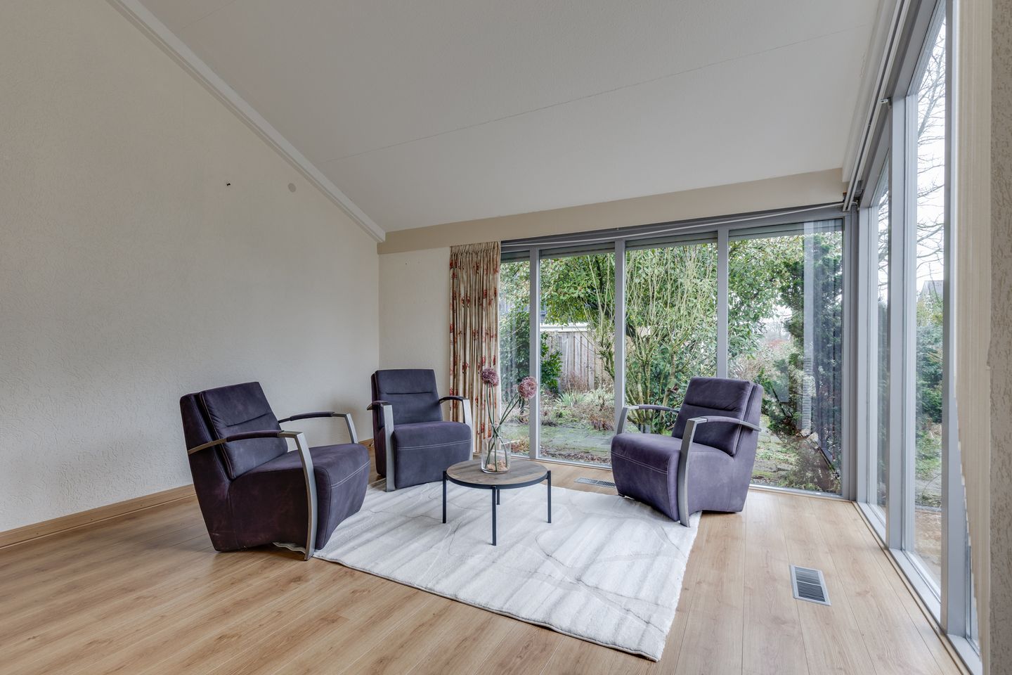 Photo 19 of Varsseveldsestraatweg 29-A