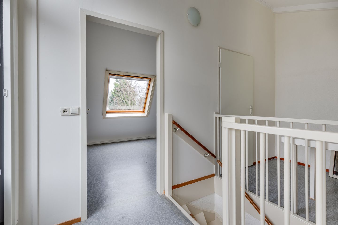 Photo 25 of Varsseveldsestraatweg 29-A