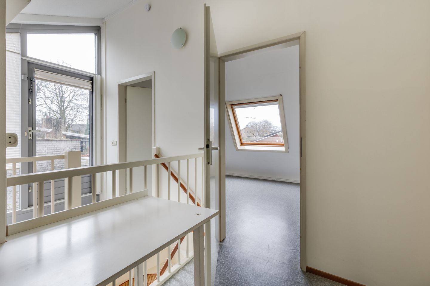 Photo 29 of Varsseveldsestraatweg 29-A