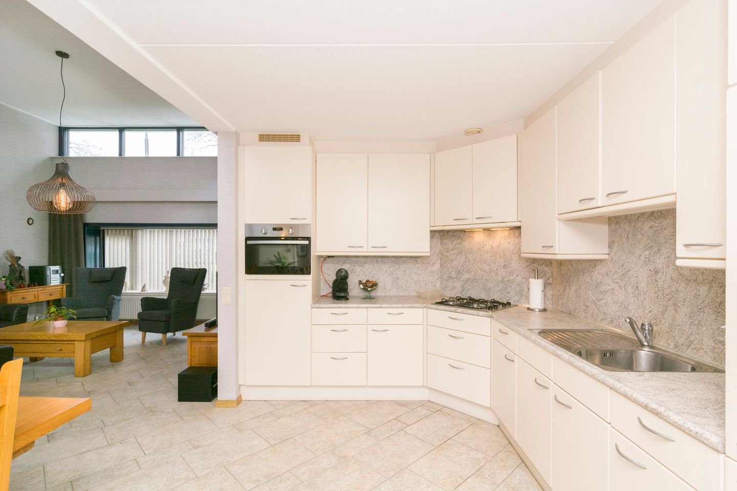 Foto 10 van Van Leeuwenhoeklaan 168