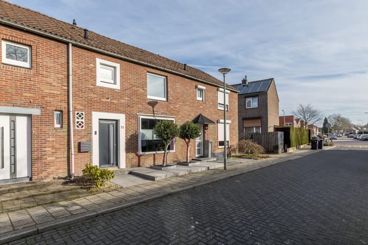 Photo 31 of Marktstraat 11