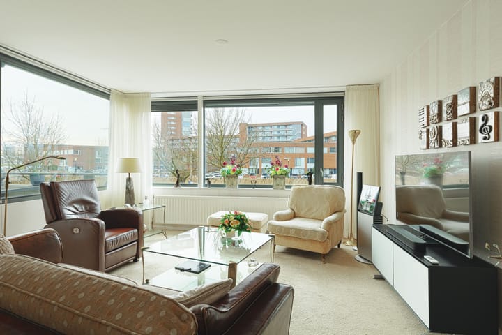 Foto 10 van Zuidersingel 48