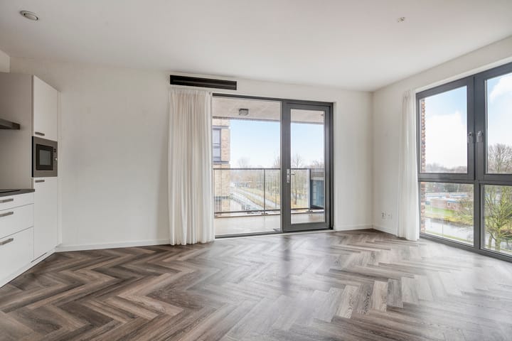 Photo 2 of IJdoornlaan 1489-H