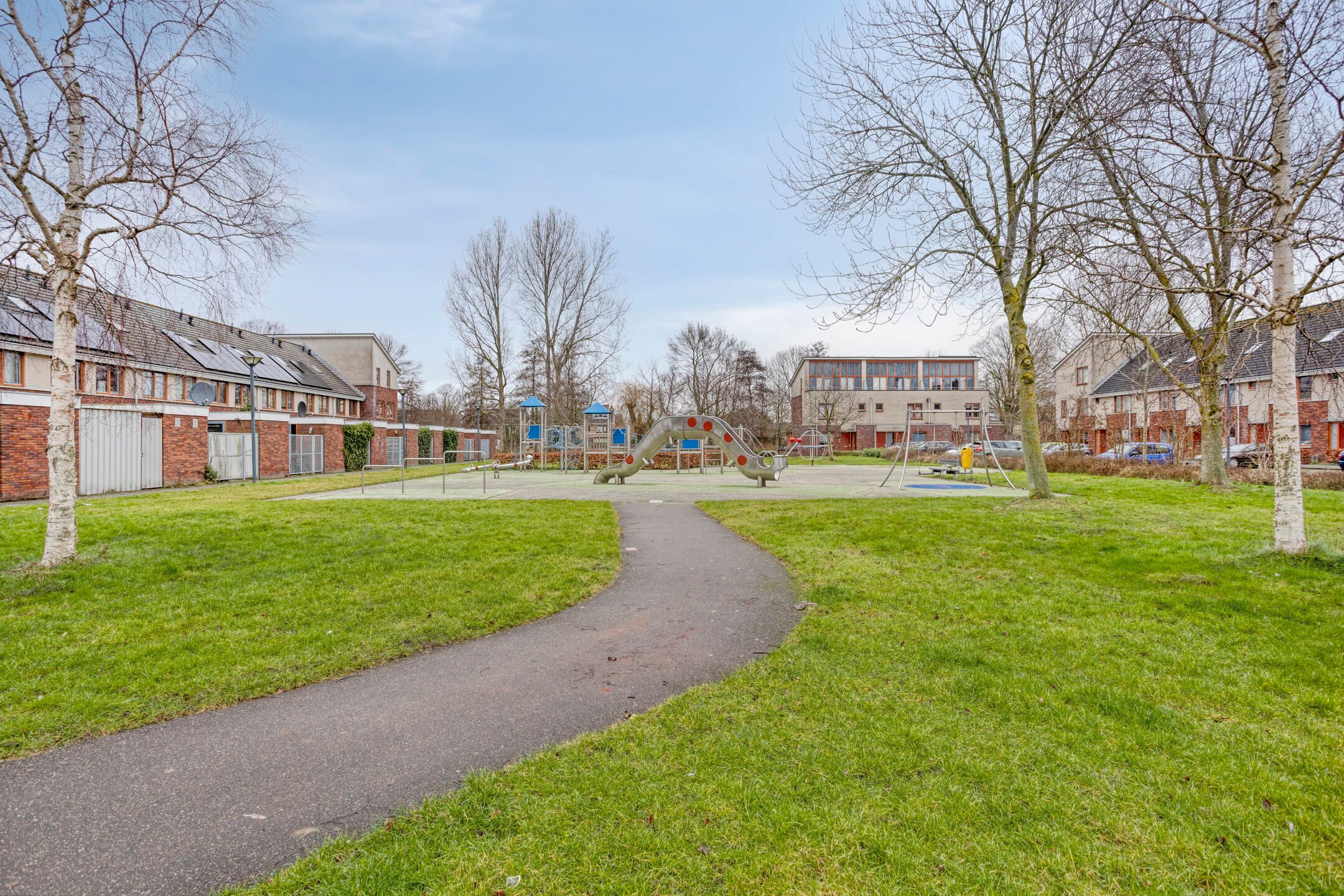 Photo 27 of Lessestraat 55