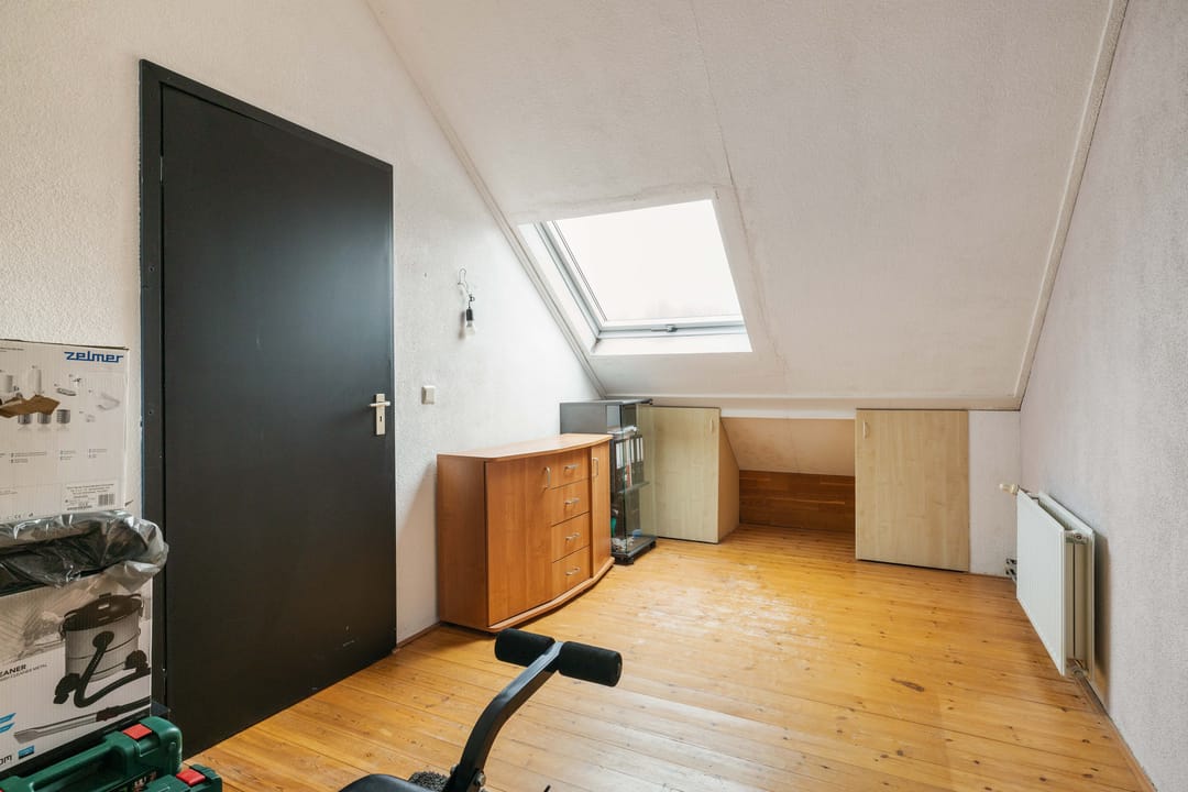 Spacious terraced house with four bedrooms and southwest-facing garden — 46