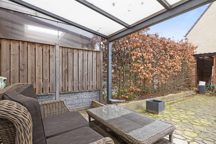 Spacious terraced house with four bedrooms and southwest-facing garden — 47