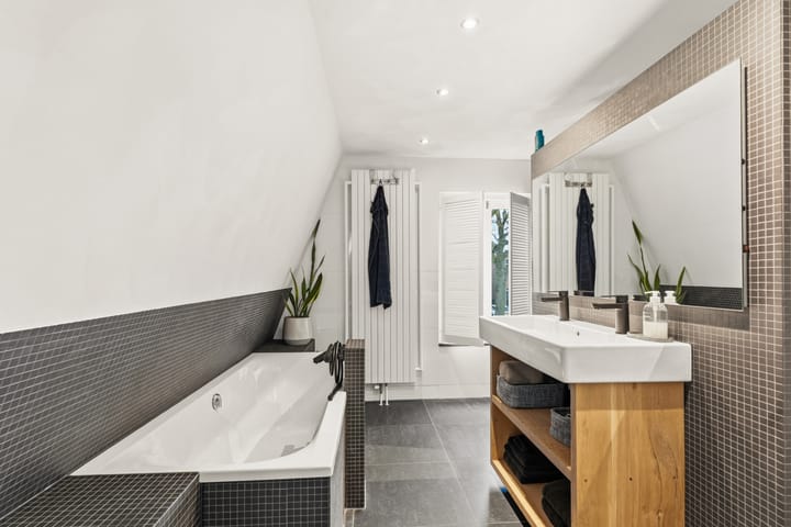 Foto 36 van Hatertseweg 279