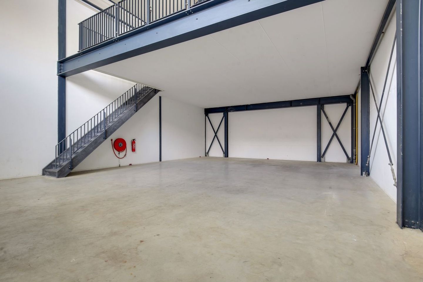 Bekijk foto 2 van Vissershavenstraat 62