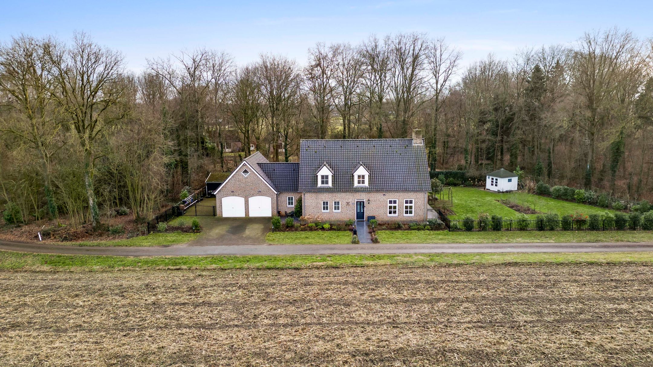 Photo 63 of Braakpeel 5