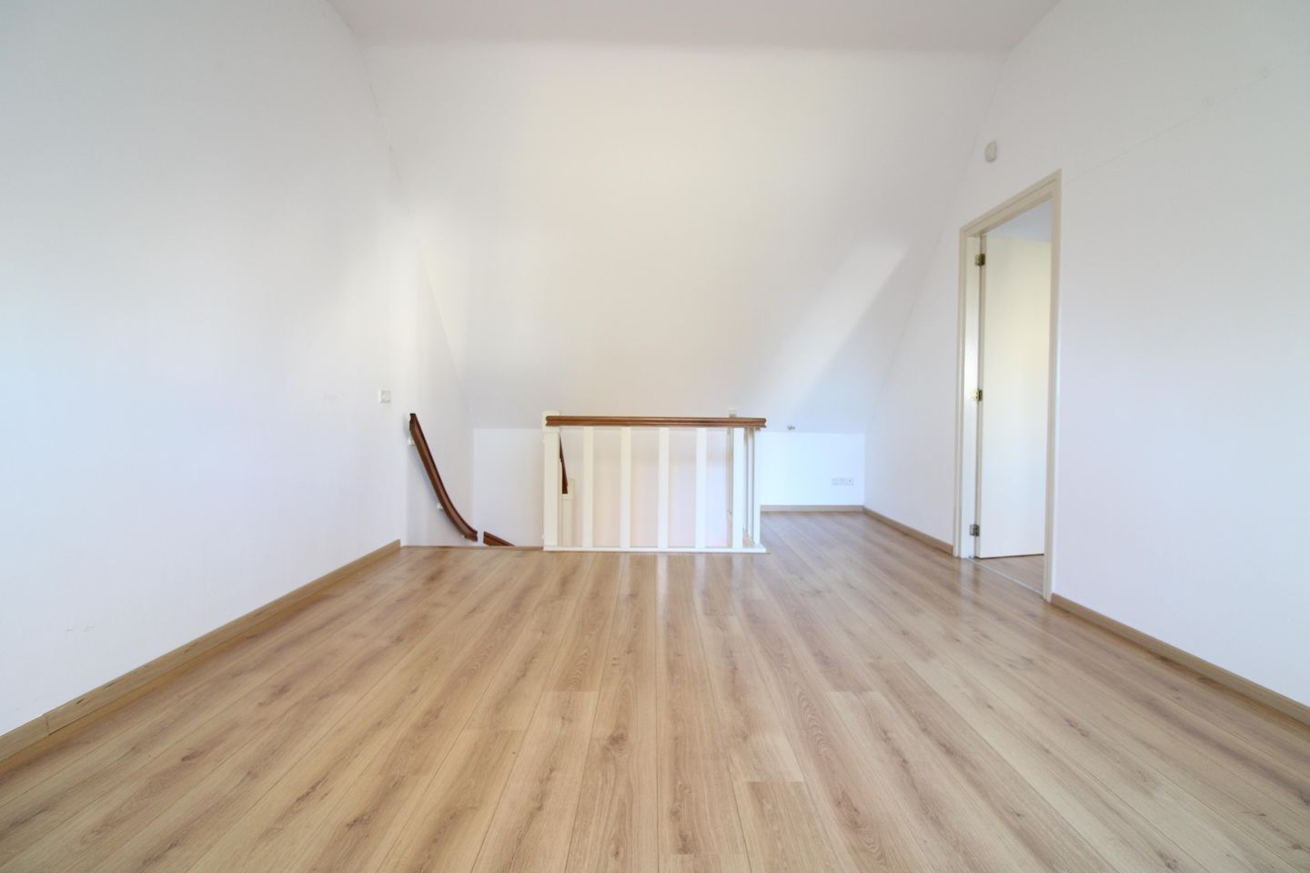 Photo 14 of Burgemeester Krollaan 121