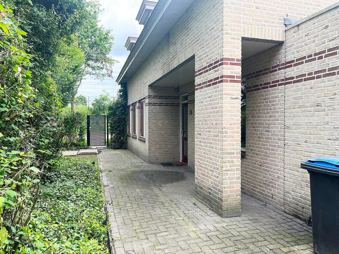 Photo 2 of Burgemeester Krollaan 121