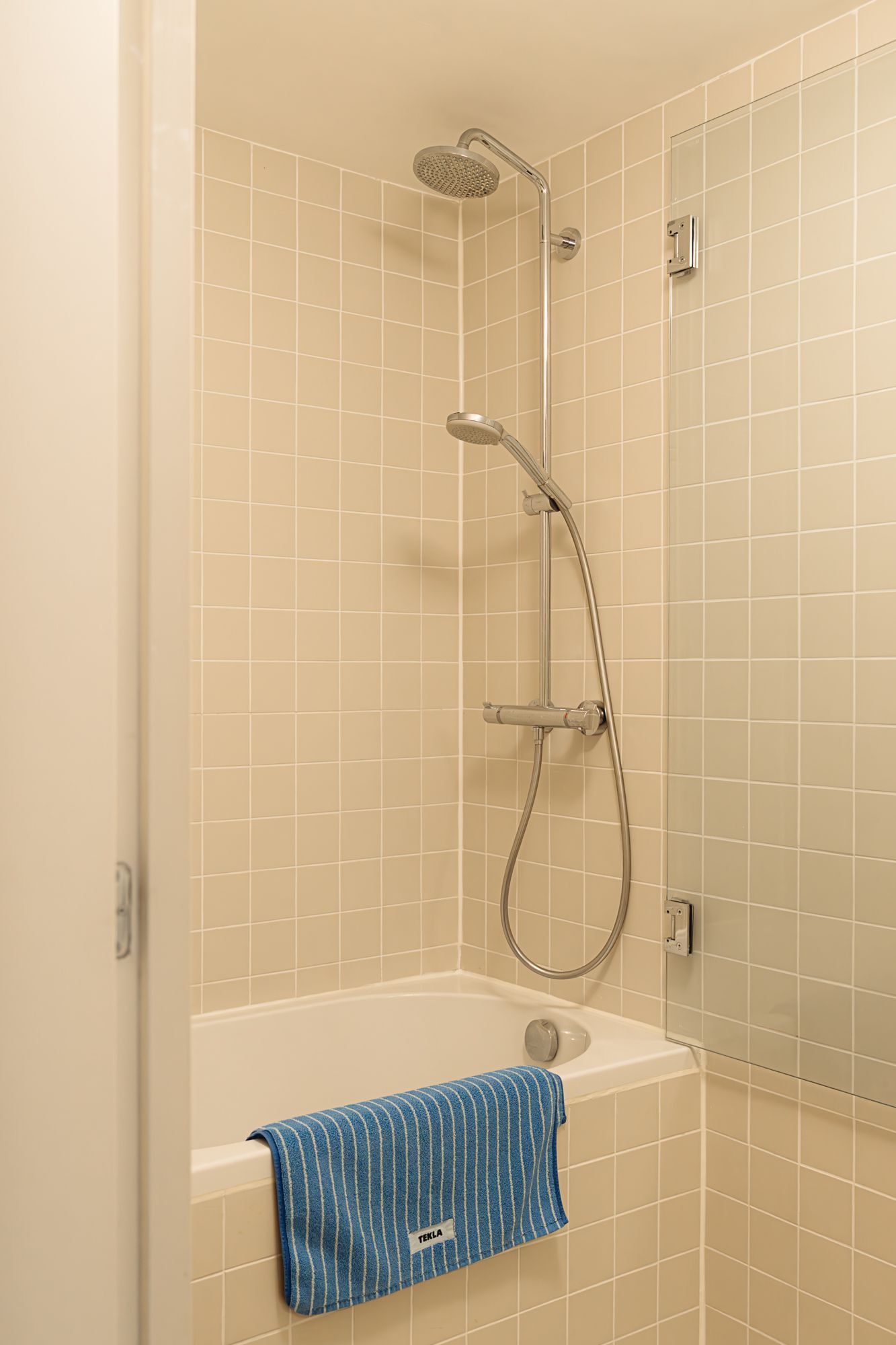 Photo 18 of Nieuwe Jonkerstraat 4-C