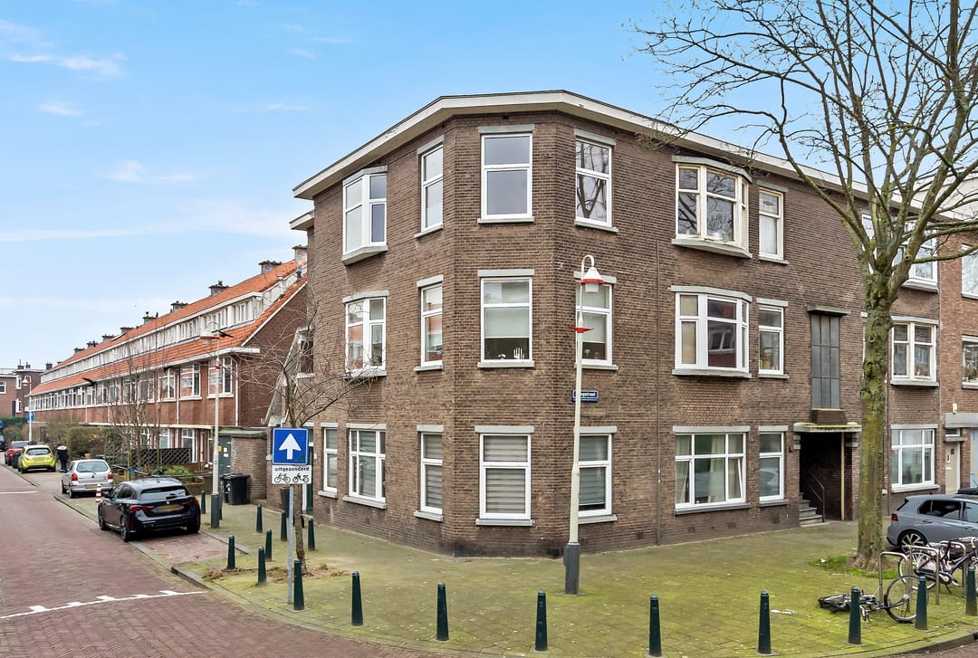 Photo 2 of Burgersdijkstraat 21
