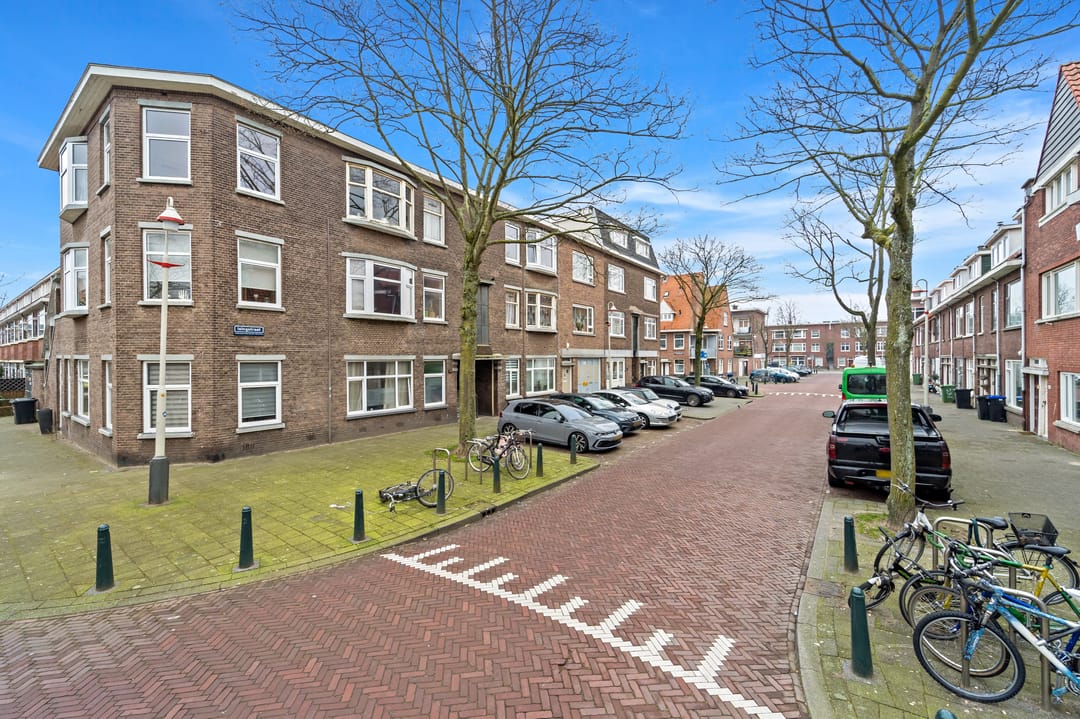 Photo 26 of Burgersdijkstraat 21