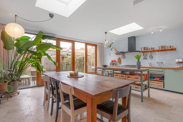 Photo 4 of Roggeveenstraat 18