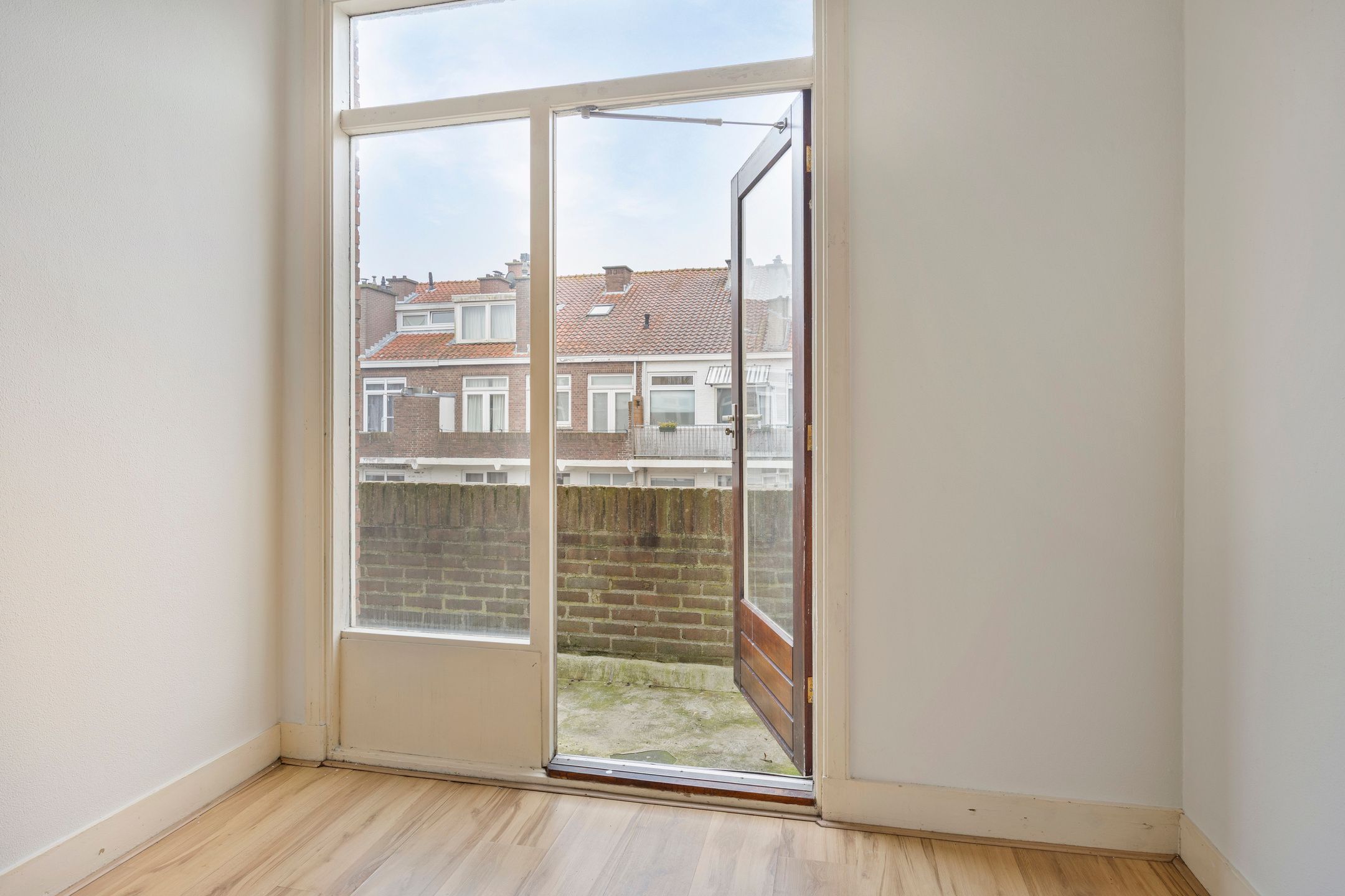 Photo 9 of Damasstraat 138