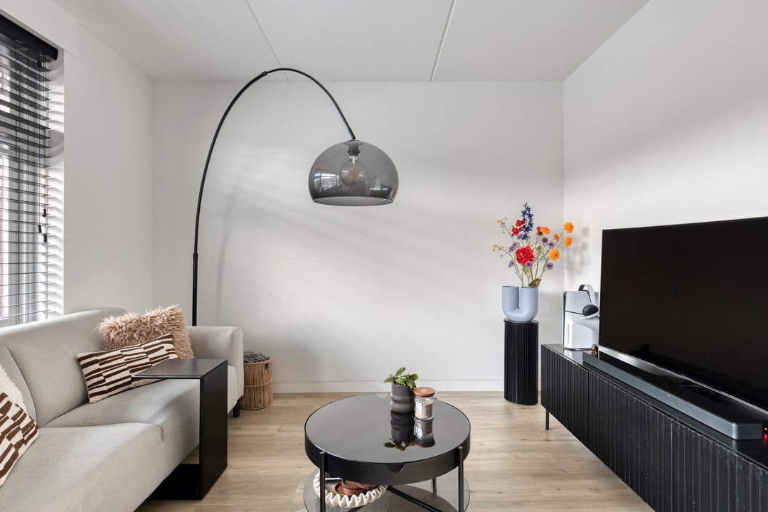 Photo 8 of Willem Sandbergstraat 6
