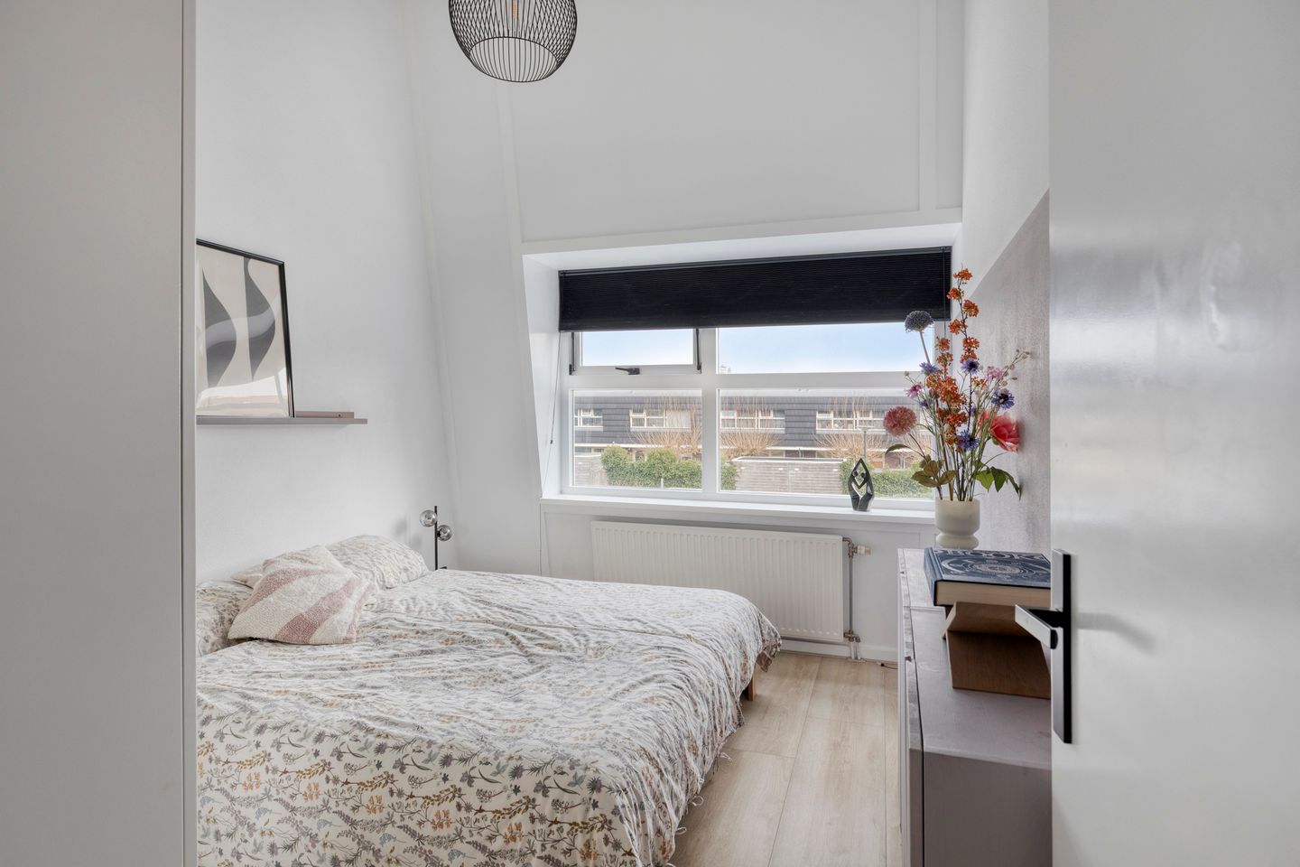 Photo 20 of Willem Sandbergstraat 6