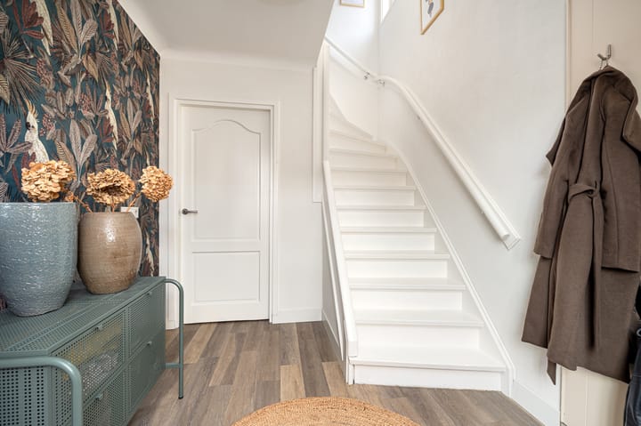 Semi-detached house with large driveway and four bedrooms near Valkenswaard center — 37