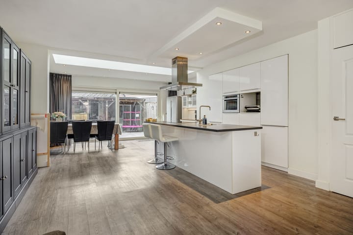 Foto 3 van Limburghof 15