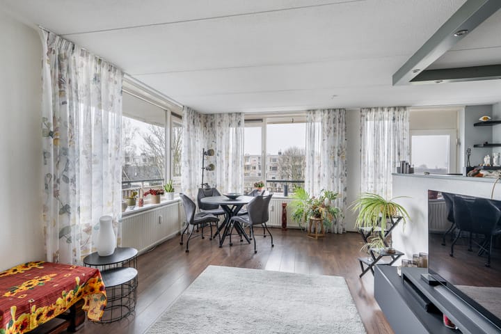 Foto 12 van Jan Steenstraat 74