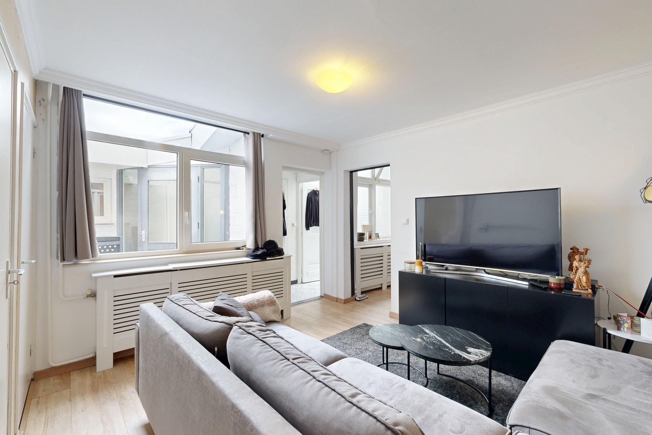 Foto 48 van Engelbertstraat 2