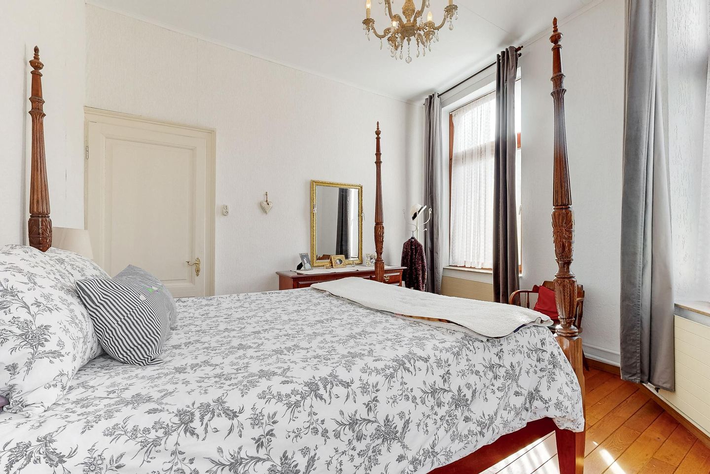 Foto 29 van Engelbertstraat 2