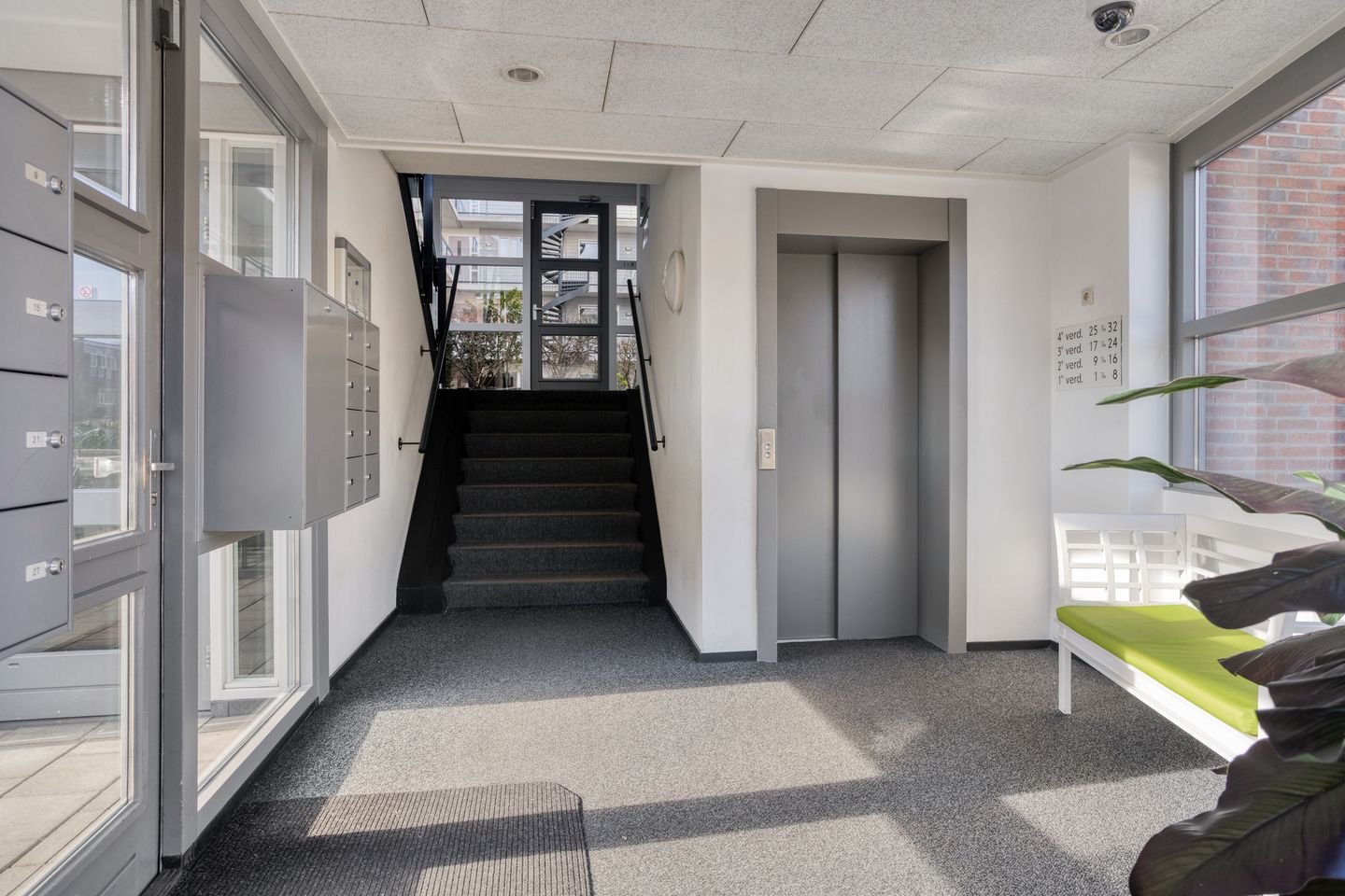 Foto 10 van Gerard Walschaplaan 30